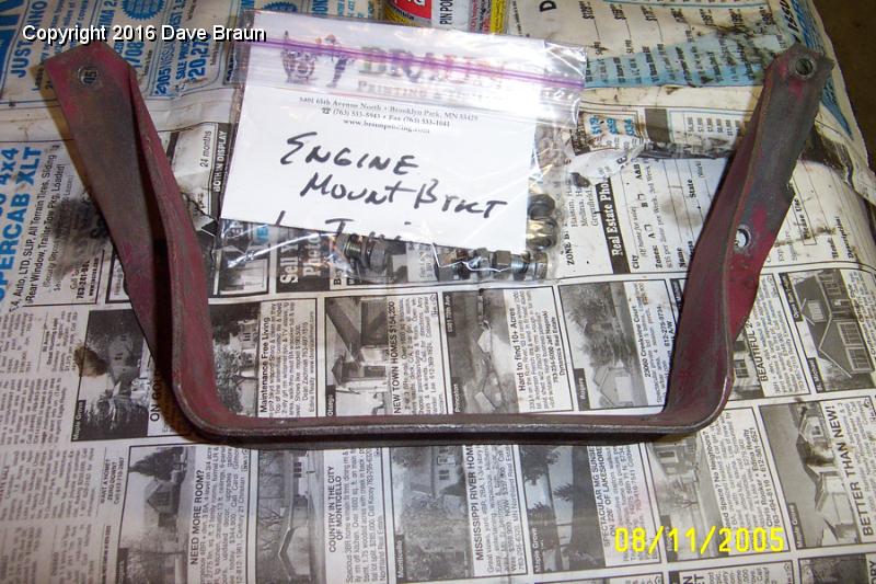 MGTD15470/Engine XPAG TD2 15613/Engine Teardown/Engine mount bracket